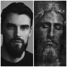 Bộ phim "Sự Phục Sinh của Chúa Kitô" được mong chờ từ lâu của Mel Gibson đang có một bước ngoặt táo bạo mới, ông đã chọn một diễn viên mới, Jaakko Ohtonen, để vào vai Chúa Giêsu, người có ngoại hình giống với Khăn liệm Turin.