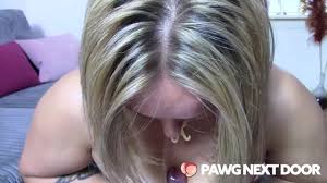 Big Booty MILF Gives Dirty Old Man Assjob Blowjob