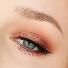 Pin By Maria Alice Pereira Dos Santos On Makeup Looks 3 Peach Makeup Eye Makeup Gold Makeup