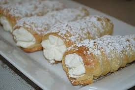Schaumrollen Von Nora Chefkoch Rezept Lebensmittel Essen Schaumrollen Rezept Kochen Und Backen