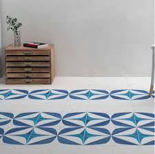 Find every blanc bleu item all in one place. Wow Design Collection Blanc Et Blue Leaf Decor