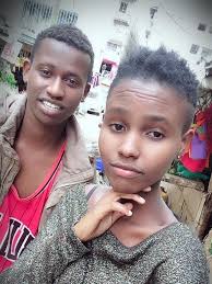 MEET MY FRIEND MITCHELL,KEEP SCROLLING,LONG POST ALERT ‼️ Nimekaa chini  nikakumbuka watu waligang up wasiniongeleshe(si unajua venye squad za utoto  zilikua za ushebedu),I meet my friend Kasikili days later after wamedecide  kunicancel