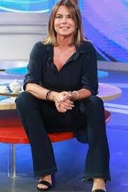 ˈpaːola ˈpɛːreɡo, born 17 april 1966) is an italian television host and actress. Paola Perego Filme Alter Biographie