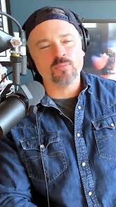 Jonathan Tucker Shows