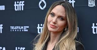 Family Friend: Jodie Foster Will Tell Sons Who Their Father Is When They're  21