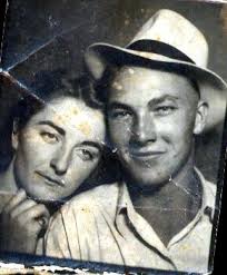 Emma Belle Bartholomew: Aug 15, 1918