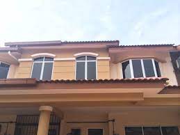 The homes are designed to be large and spacious, with a decent amount of land surrounding the house. Taman Sri Putra Bukit Rahman Putra Sungai Buloh Bukit Rahman Putra Sungai Buloh House Styles