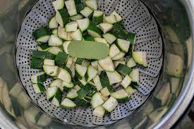 How log to cook zucchini in a steamer. Instant Pot Zucchini Yellow Glass Dish Pressure Cooker Keto