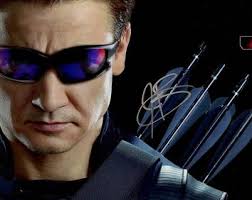 Avengers Renner And Ruffalo 16x20