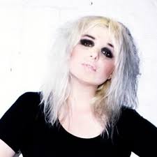 Felicity Jayn Heath (@felicityjnay)