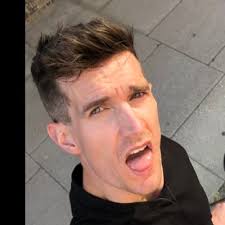 Liam Hadley (@liamhadleyy)