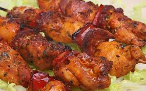 Recette Brochette De Poulet Chorizo Et Ananas Recipe Healthy Salad Recipes Chicken Skewers Healthy Meat Recipes