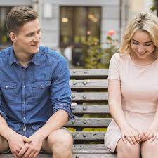 Heimlich verliebt: Die Anzeichen bei einem Mann | Wunderweib