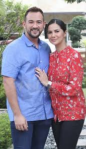 Elok2 orang tu nak berdamai adik beradik. Sharnaaz Ahmad Pilih 31 Mac Nikah Noor Nabila Hiburan Mstar