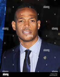Marlon wayans hi-res stock photography and images