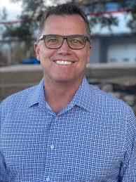 Ron Emery's Instagram, Twitter & Facebook