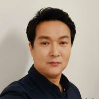 Carlos Kim's Instagram, Twitter & Facebook