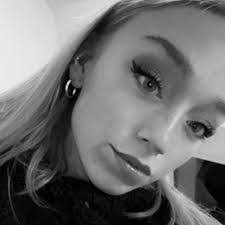 Louisa Schmitz's Instagram, Twitter & Facebook