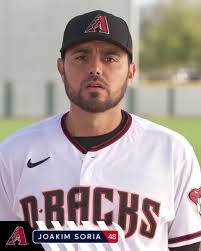 1 day ago · just fitting under the wire at the trade deadline, john gambadoro of arizona sports is reporting that joakim soria has been traded to the blue jays: Mlb Mexico Joakim Soria Te Invita A Seguir El Mexicanpower Por Mlb Mexico Facebook