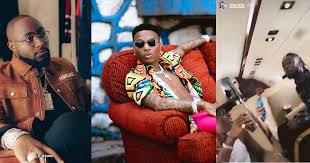 Reports online say wizkid bought a private jet worth $40 million or ₦14,400,000,000. Davido Shares Video Of A Happy Wizkid Vibing To His Song On A Private Jet Yabaleftonline