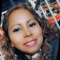 Julie Davalos's Instagram, Twitter & Facebook