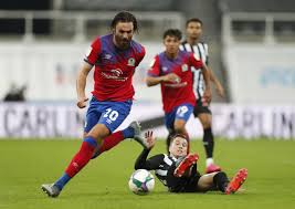 Benjamin anthony brereton (born 18 april 1999) is an english professional footballer who plays as a striker for blackburn rovers. Nottingham Forest S Joe Lolley Pokes Fun At Ben Brereton Following Chile Debut Football League World