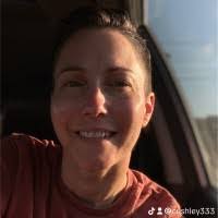 Ashley Cushing's Instagram, Twitter & Facebook