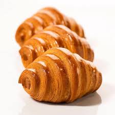 Amaury Guichon Amauryguichon Photos Et Videos Instagram Croissant Organic Wine Almond Croissant