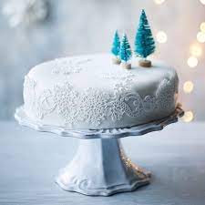 If you follow my recipe for making royal icing for cake decorating, you should get the perfect consistency. 10 Ways To Decorate Your Christmas Cake Delicious Magazine