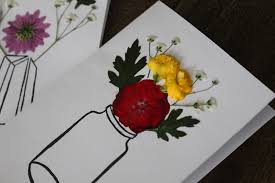 Make sure to include in the message that it can be planted. Diy Pressed Flower Card 7 Steps With Pictures Instructables