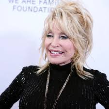 Dolly Parton's Christmas On The Square: Cast, plot and news