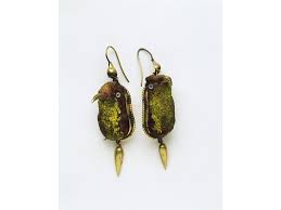 Commitment … doing sth 8. Exploring The Use Of Organic Materials In Jewelry Art Jewelry Forum