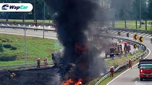 Check spelling or type a new query. This Was What Caused The Heavy Black Smoke In Subang Wapcar