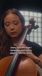laufey playing cello for reneé is my favorite thing ever #fyp #laufey  #reneérapp