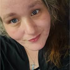 Heather Danielle 💜 (@heatherboggs1)