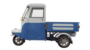 Scootermania Versteigerung Motorroller Kleinstwagen Vespa