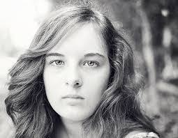 Christa Harris's Instagram, Twitter & Facebook