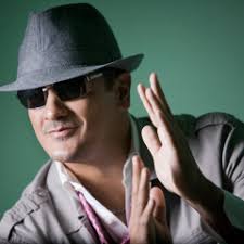 Listen to Cumbia Lenta