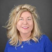 Linda Danley's Instagram, Twitter & Facebook