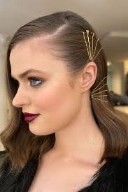 So many hairstyles rely on bobby pins, but how do you get them to stay on your hair? Cute Bobby Pin Hairstyles For All Hair Types Bobby Pins Hairstyle Trend