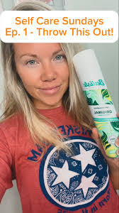 Kris Kaiser's Instagram, Twitter & Facebook