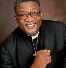 PrettyLily Garu updated her profile picture.