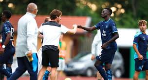 Om Pape Gueye Retenu Dans Le Groupe Pour La Rencontre Amicale Face Au Bayern Munich En 2020 Bayern Munich Rencontres Amicales Munich