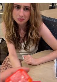 Benvenuto a Palermo: Un Viaggio da McDonald's Italia