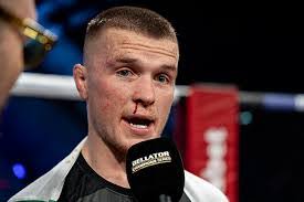 Alex Cantos's Instagram, Twitter & Facebook