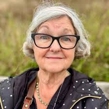 Such a lovely day spent celebrating my retirement with dear friends.…