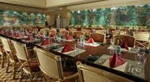 The food was only okay and a bit expensive for what it was ($22 for mediocre pad thai), but it was very nice to have gf food options at the hotel where we were. Christmas In The Islands Review Of Islands Dining Room At Loews Royal Pacific Resort Orlando Fl Tripadvisor