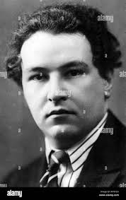 1892 1930 hi-res stock photography and images