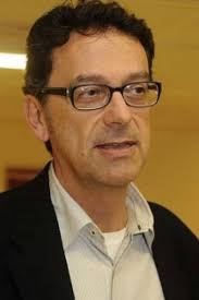 Marcelo Mattos Araújo. Comisario