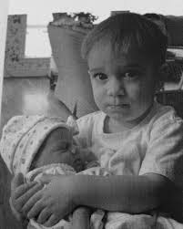 Here we have another baby pic of my baby and Anna😭 Thought I'd bless yall  feed😈 GOOD MORNING💛